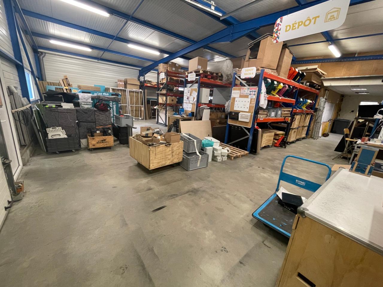 Local d'activité Vezin-le-Coquet 392m² Location local d'activité Vezin-le-Coquet Ille-et-Vilaine OLACT2531104 0